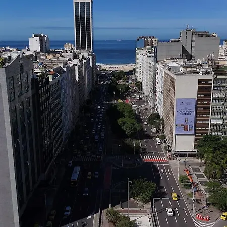Suite Com Piscina Copacabana 701B
